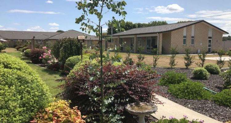 Roseland-Park-Village-1